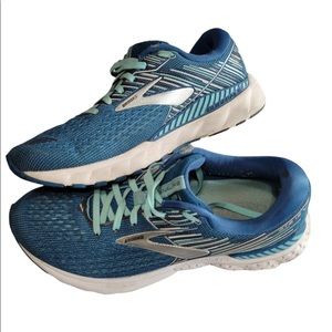 Brooks Adrenaline Running Shoes women’s size 11